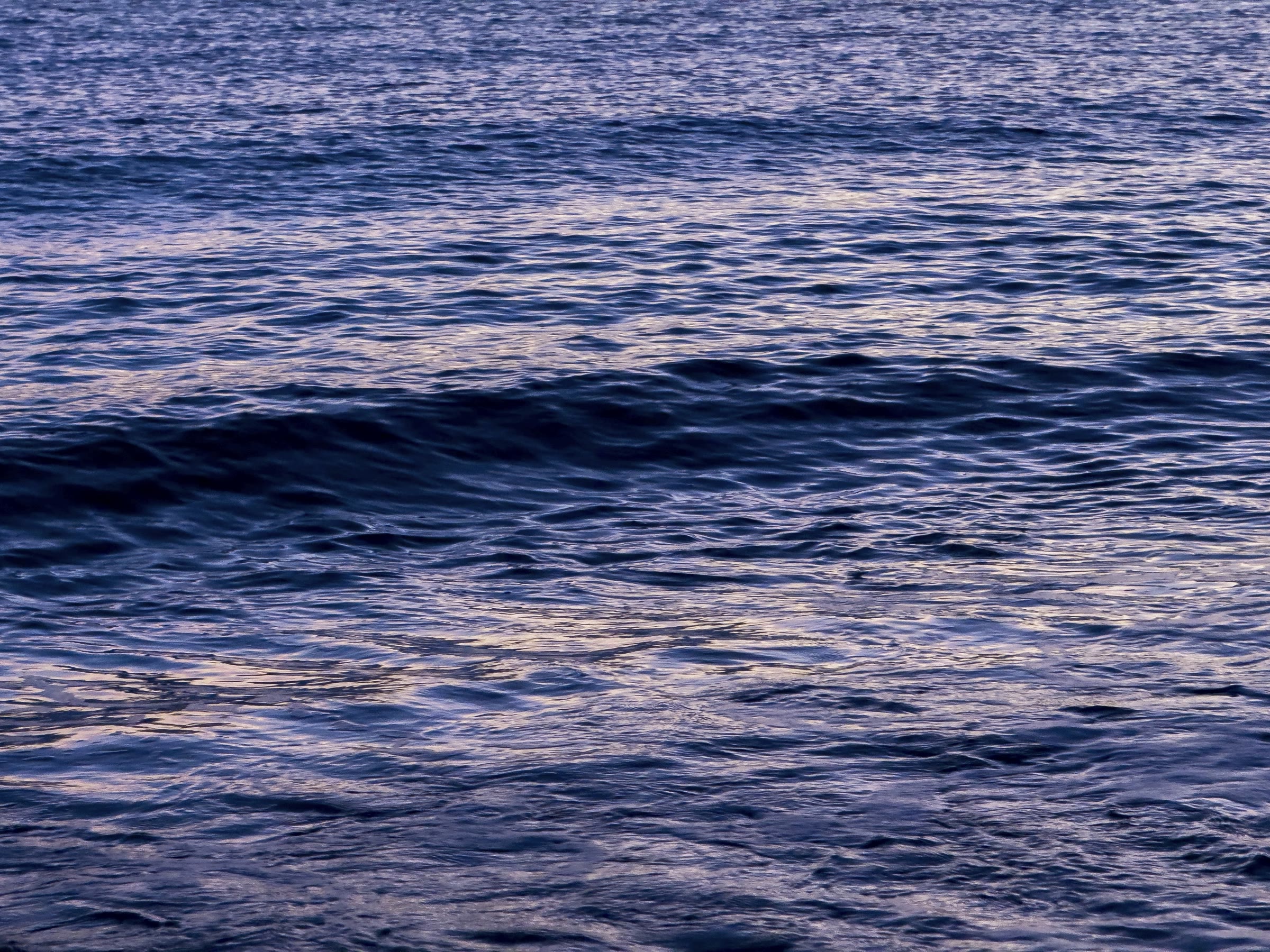 Light Explorations, superficie del mar
